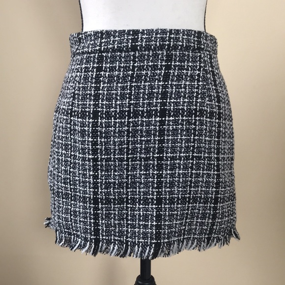B&W Tweed Front Zip Skirt - Picture 8 of 11
